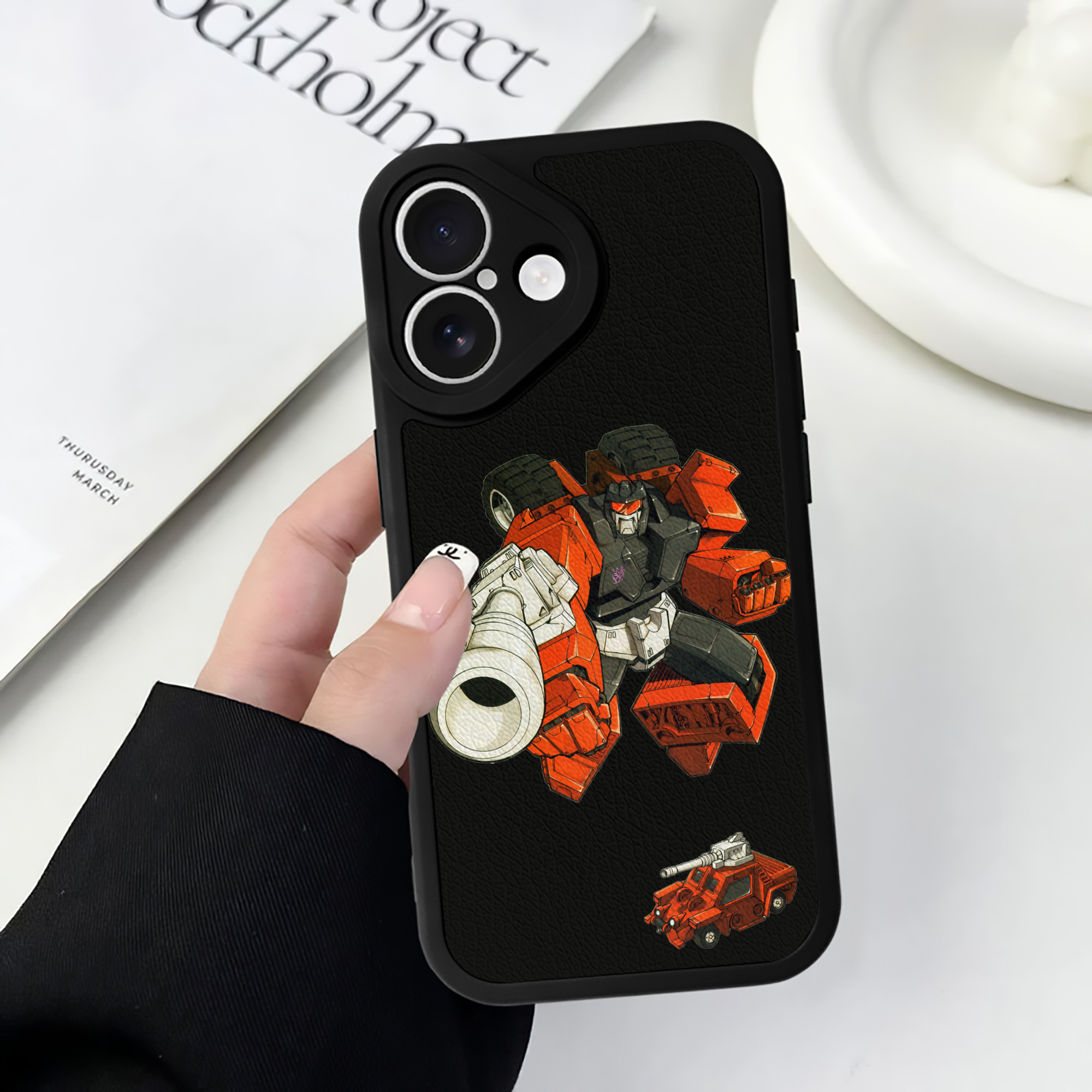 （画像用）  【iPhone 16シリーズ対応】シリコンスマホケース（レザー調） 材質：シリコン